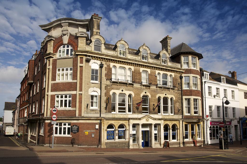 Crown Hotel