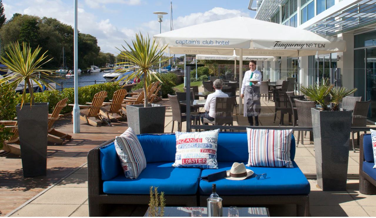 Captain's Club Hotel & Spa