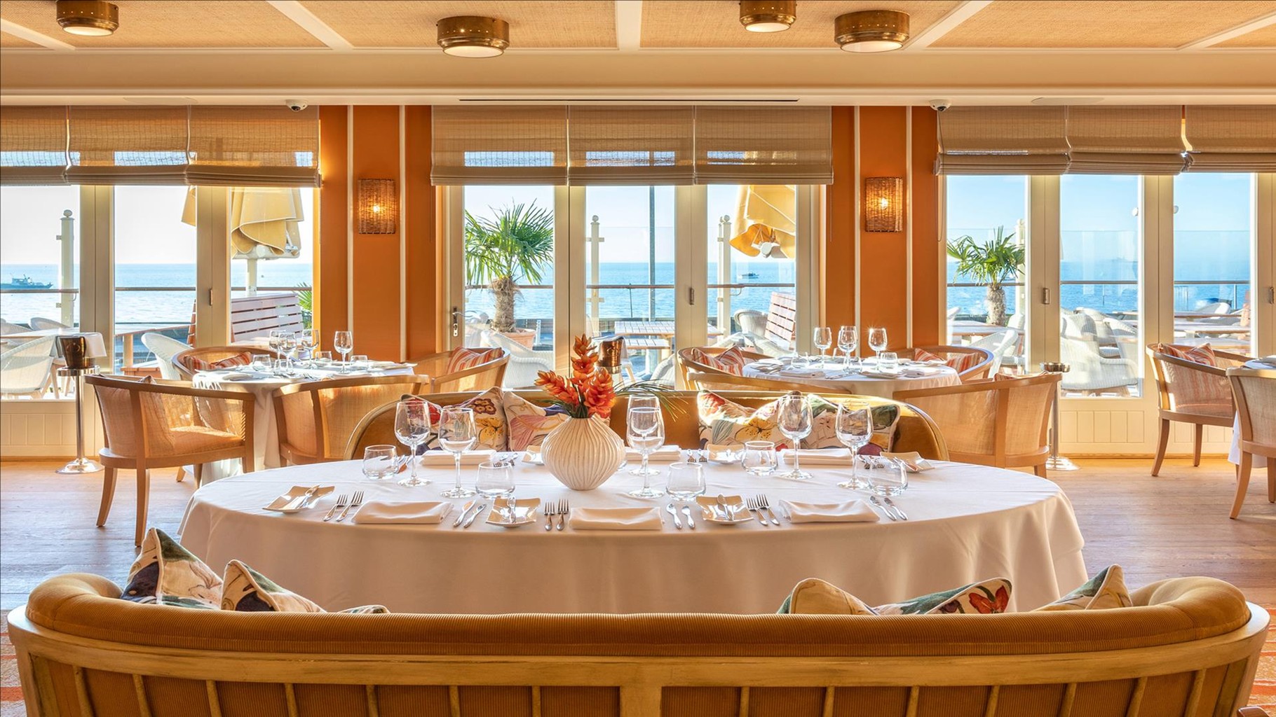 The Roslin Beach Hotel