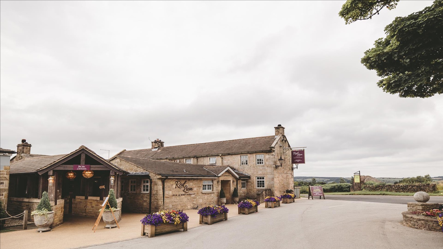 Peak Edge Hotel