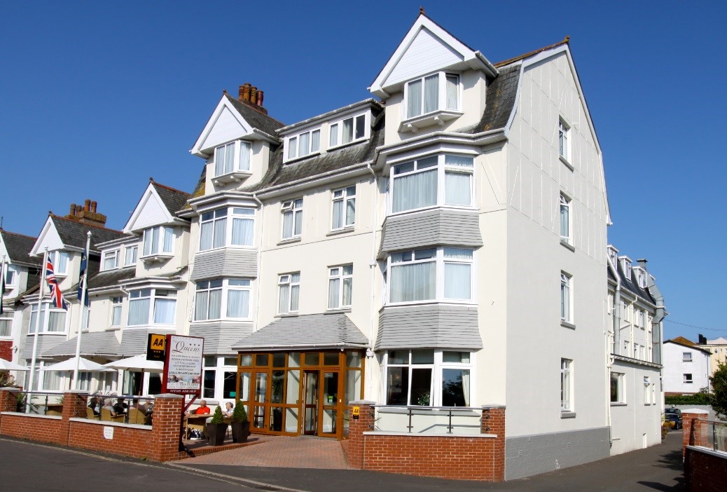 The Queens Hotel