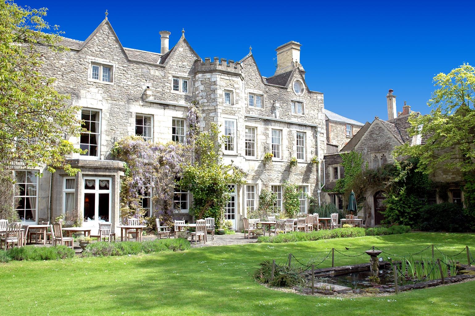 The Close Hotel