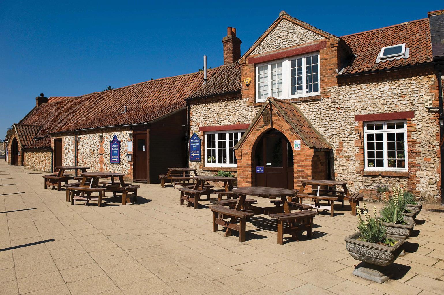 Le Strange Arms Hotel