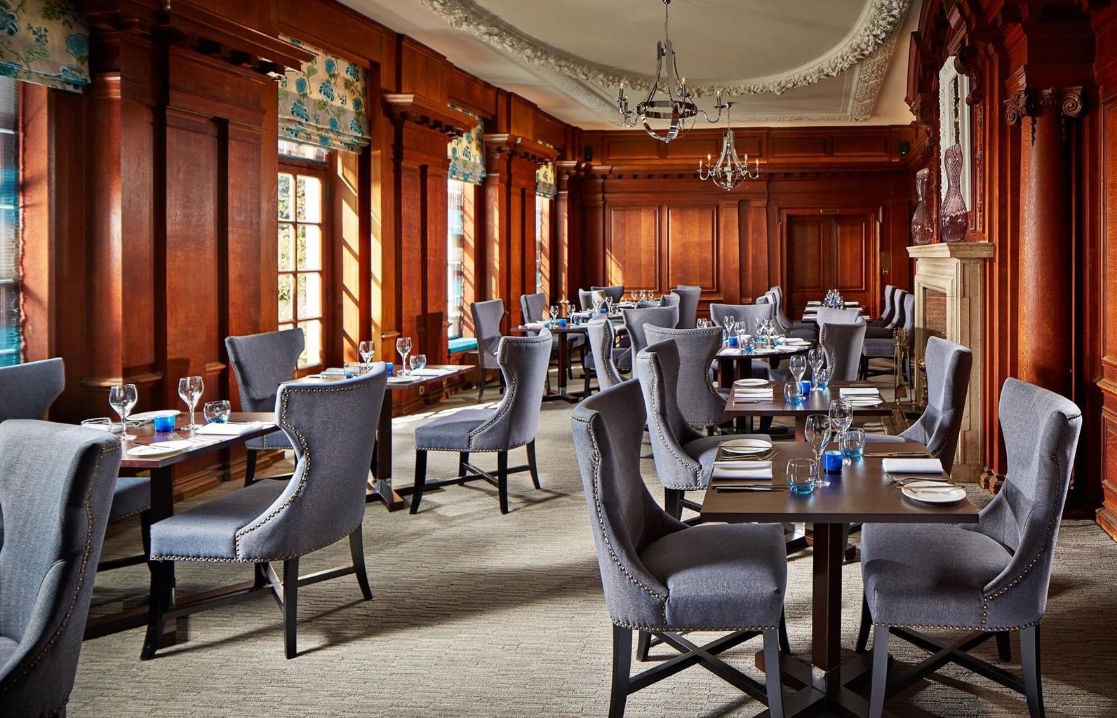 Oak Room Restaurant