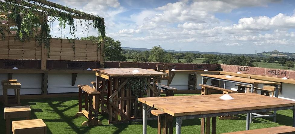 Crossways Inn