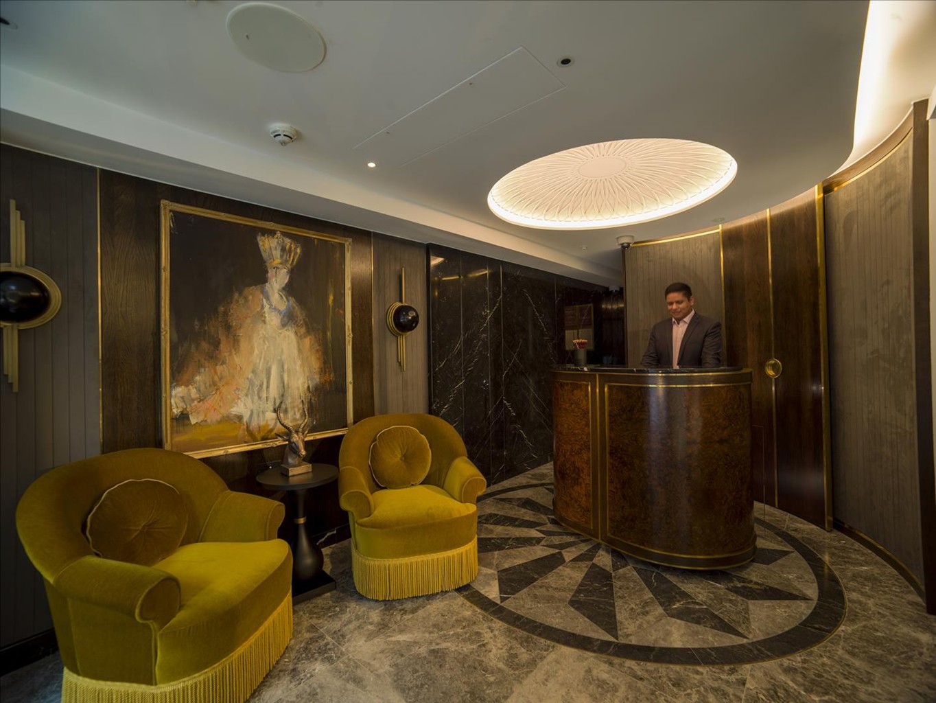 The Guardsman Hotel