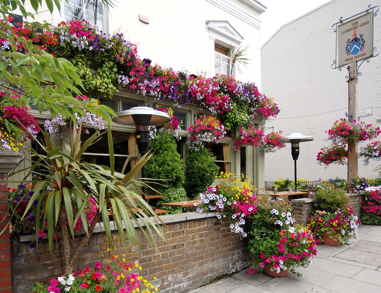 The Ladbroke Arms