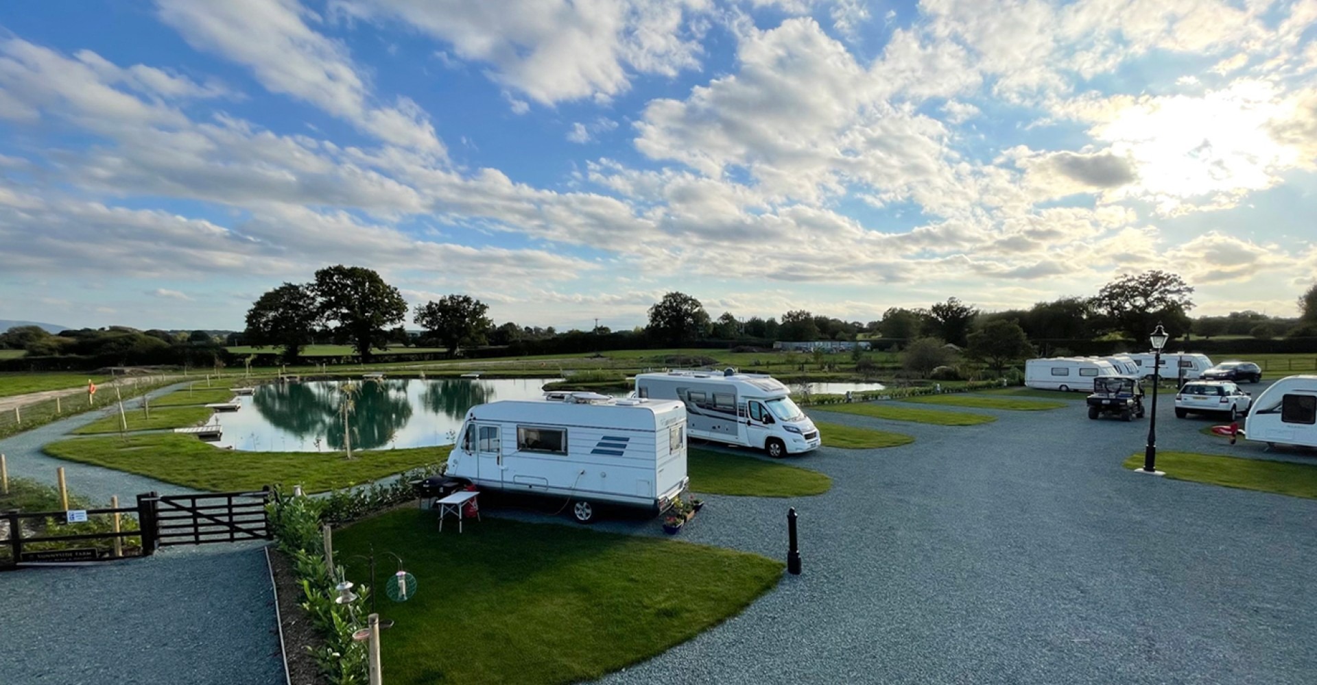 Sunnyside Farm Caravan Park & Fishery