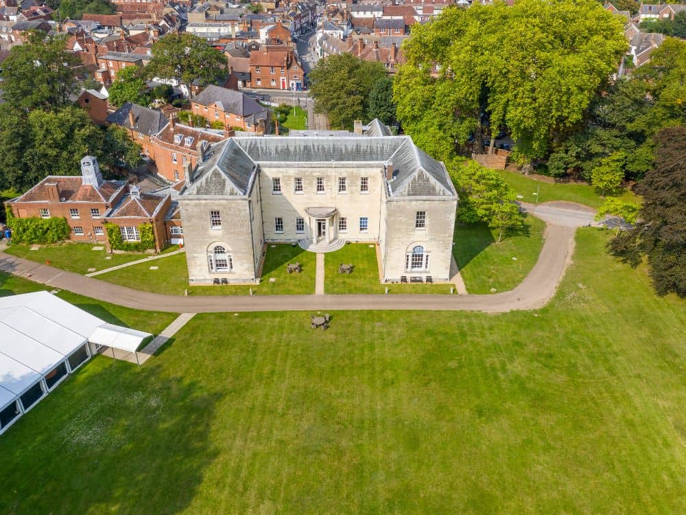Hitchin Priory Hotel