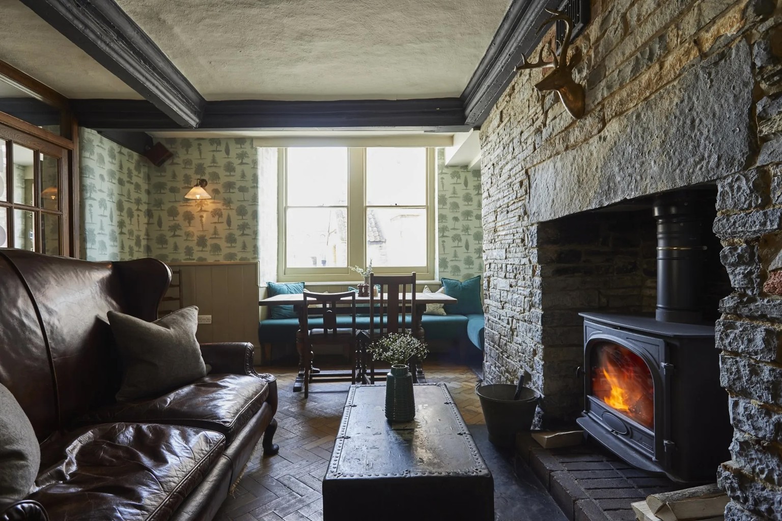The White Hart