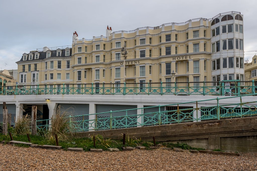 Queens Hotel