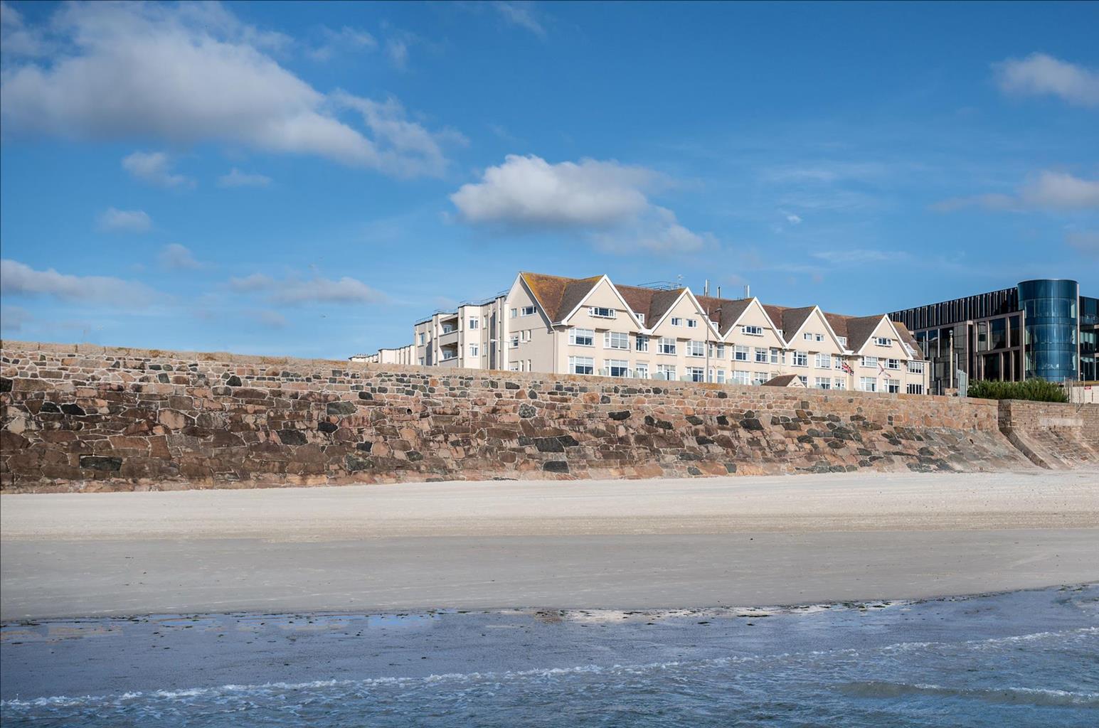 Tassili at Grand Jersey Hotel & Spa