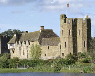 Stokesay Castle