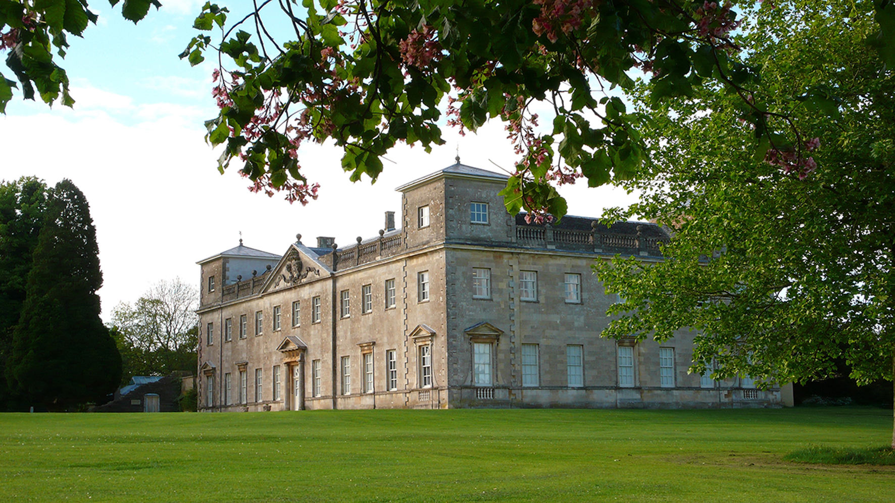 Lydiard Park