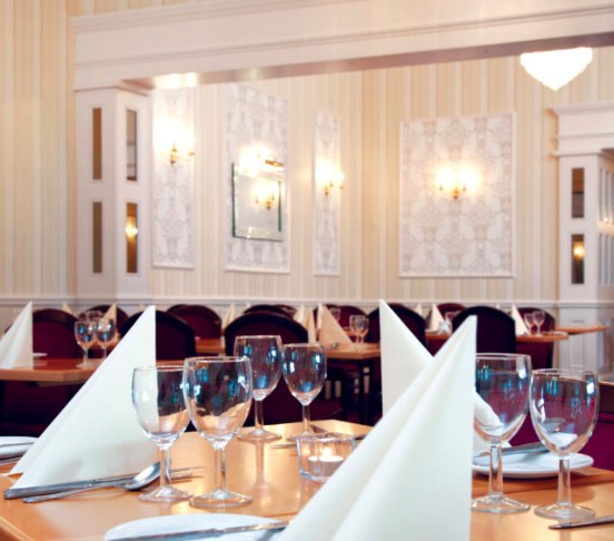 TLH Carlton Hotel