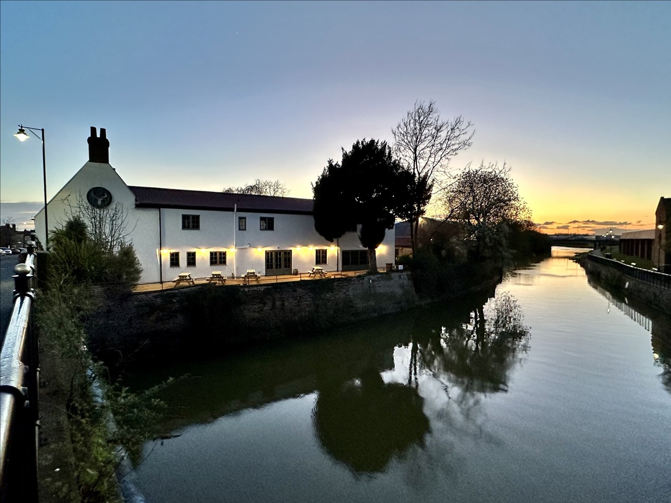 Brigg White Hart