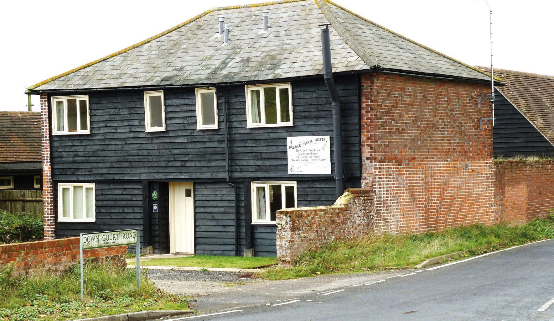 Palace Farm Hostel
