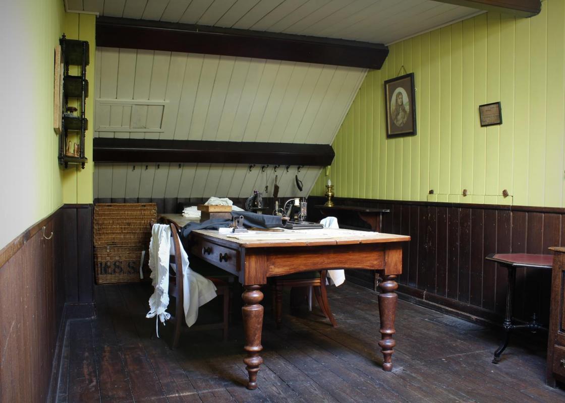 Image 1